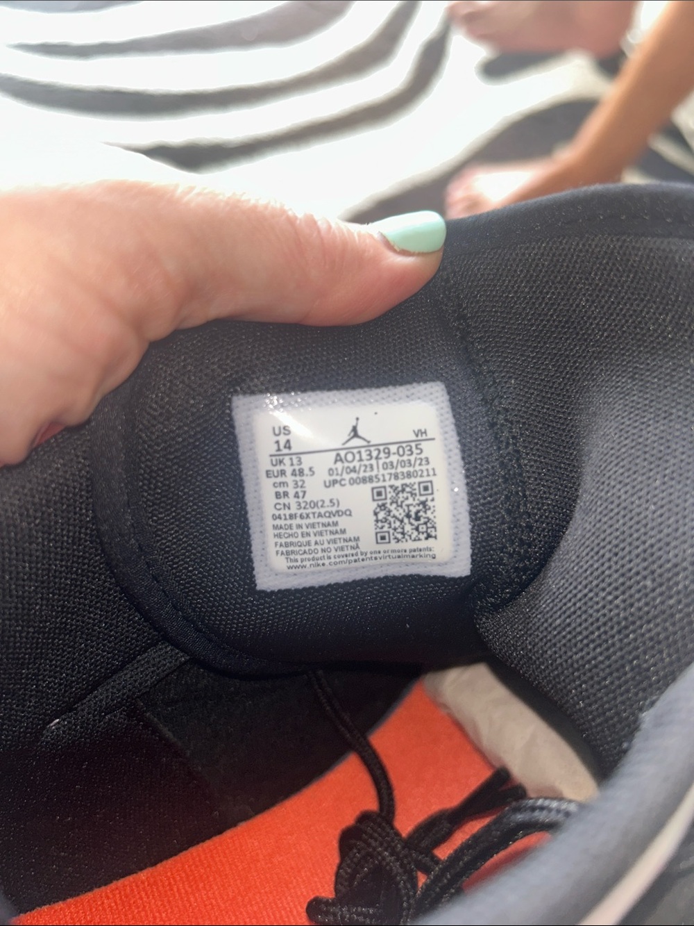 NWOT Jordan Fadeaways size 14 - Picture 9 of 13